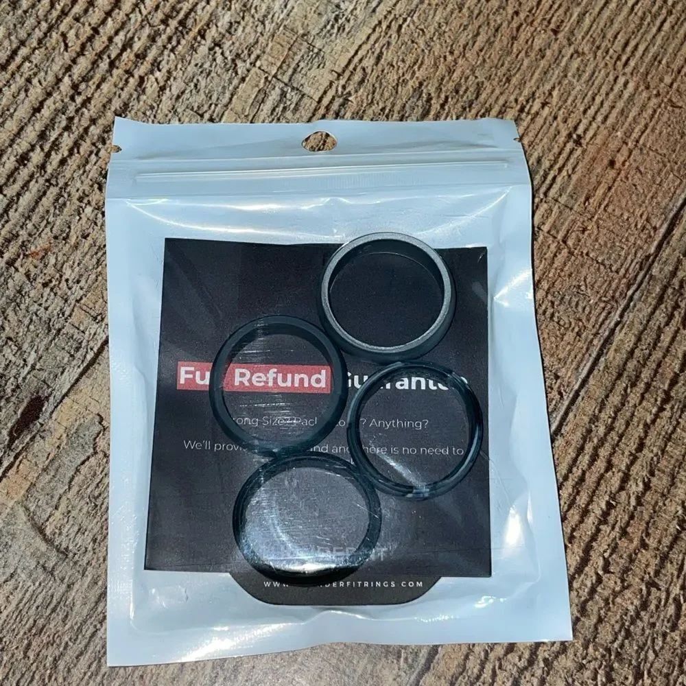 Thunderfit 4 pack silicone rings size 15 new in package